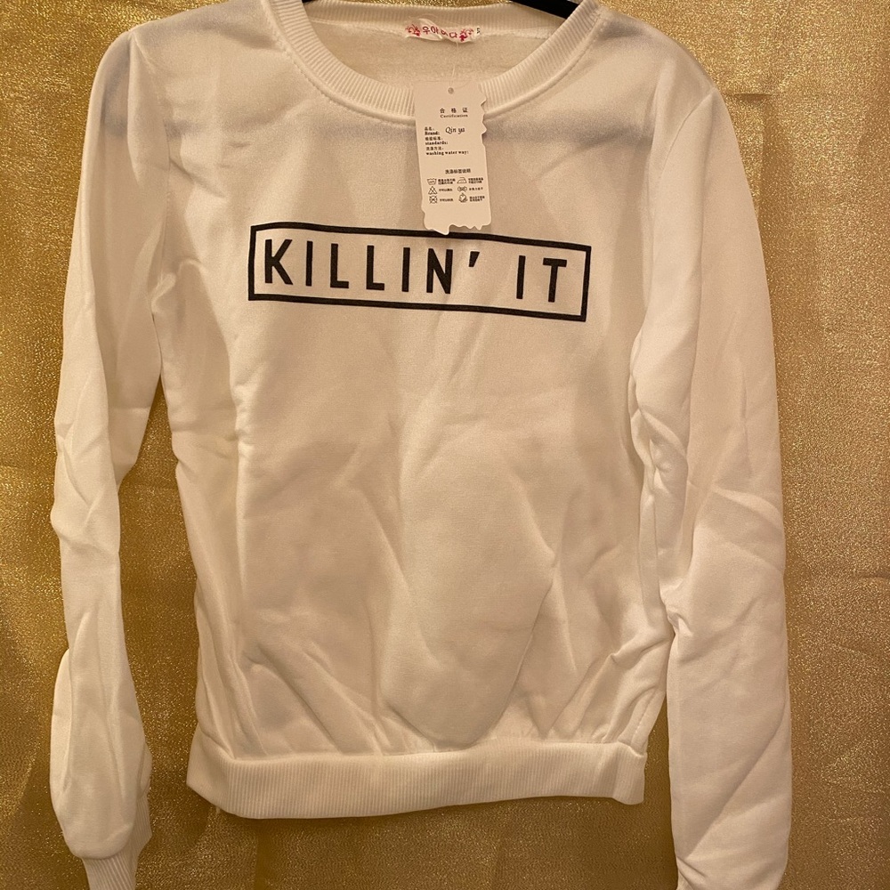 Sweatshirt
